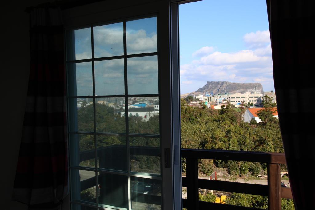 Healing House Villa ซอกวีโพ ภายนอก รูปภาพ