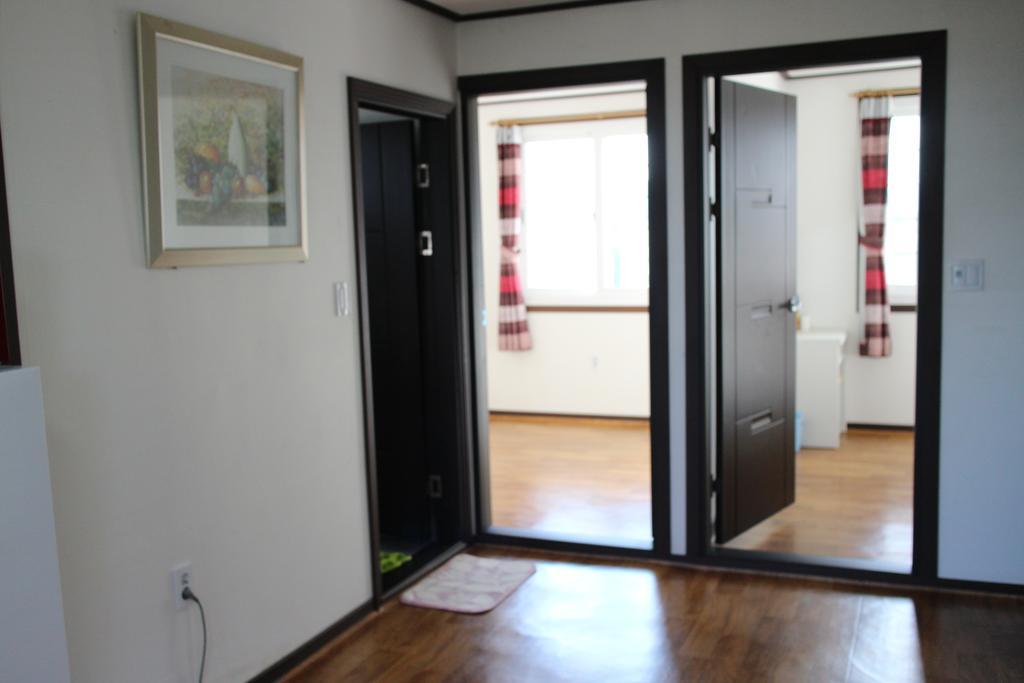 Healing House Villa ซอกวีโพ ภายนอก รูปภาพ