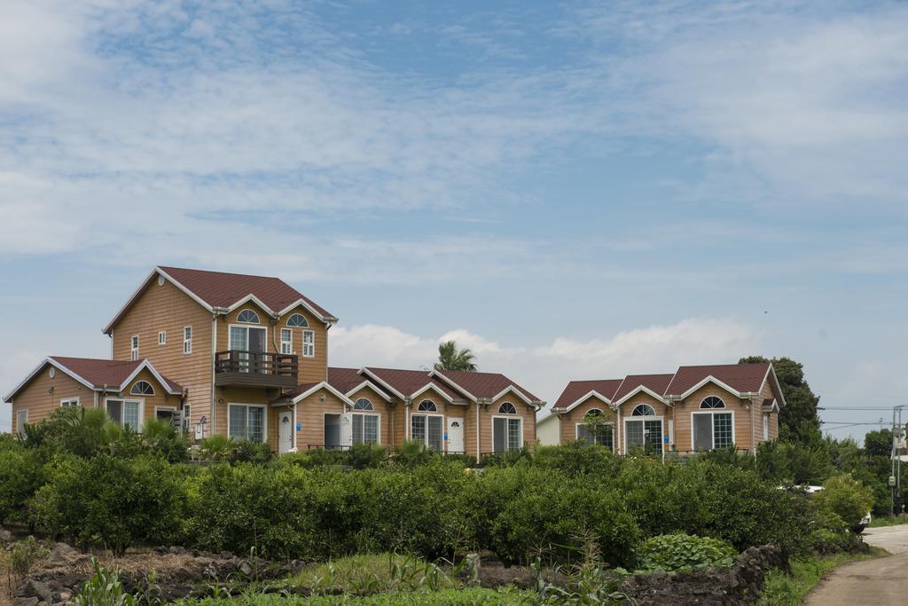 Healing House Villa ซอกวีโพ ภายนอก รูปภาพ