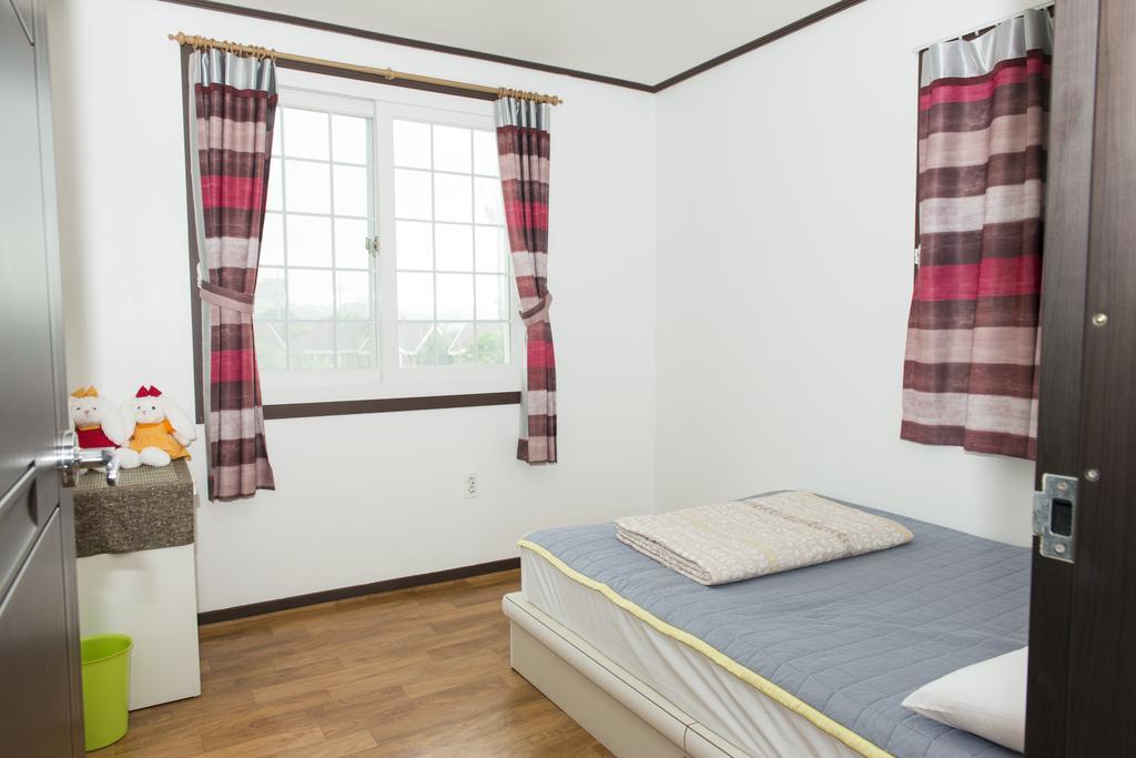 Healing House Villa ซอกวีโพ ภายนอก รูปภาพ