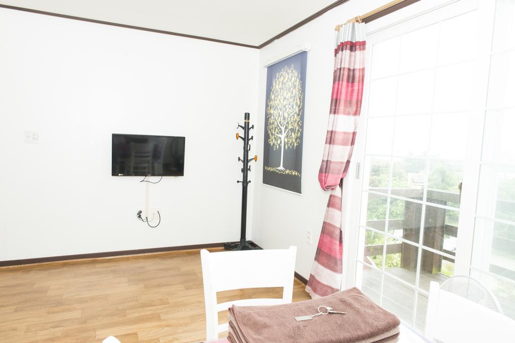 Healing House Villa ซอกวีโพ ภายนอก รูปภาพ