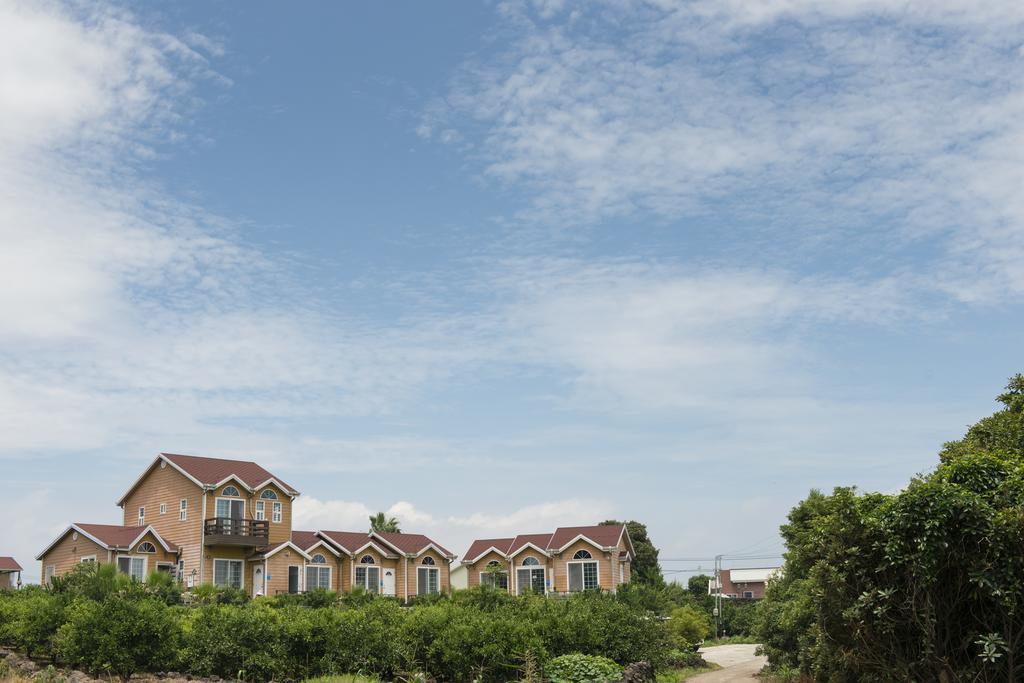 Healing House Villa ซอกวีโพ ภายนอก รูปภาพ