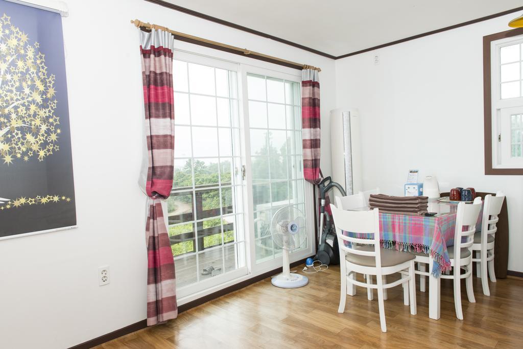 Healing House Villa ซอกวีโพ ภายนอก รูปภาพ